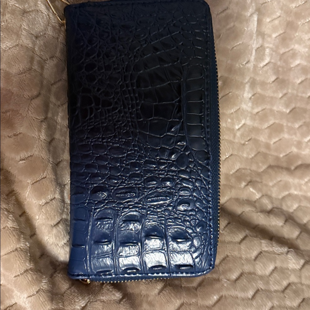Diophy Blue Embossed Wallet - Picture 4 of 6